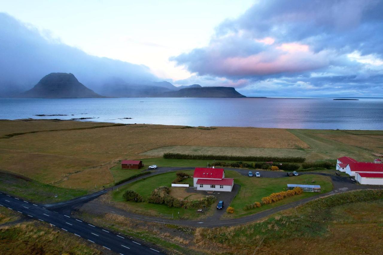 Sudur-Bar Guesthouse Grundarfjordur Buitenkant foto