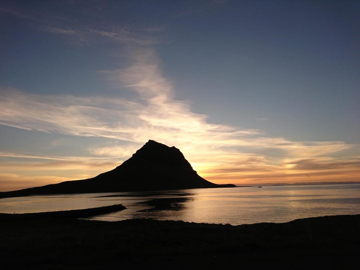 Sudur-Bar Guesthouse Grundarfjordur Buitenkant foto